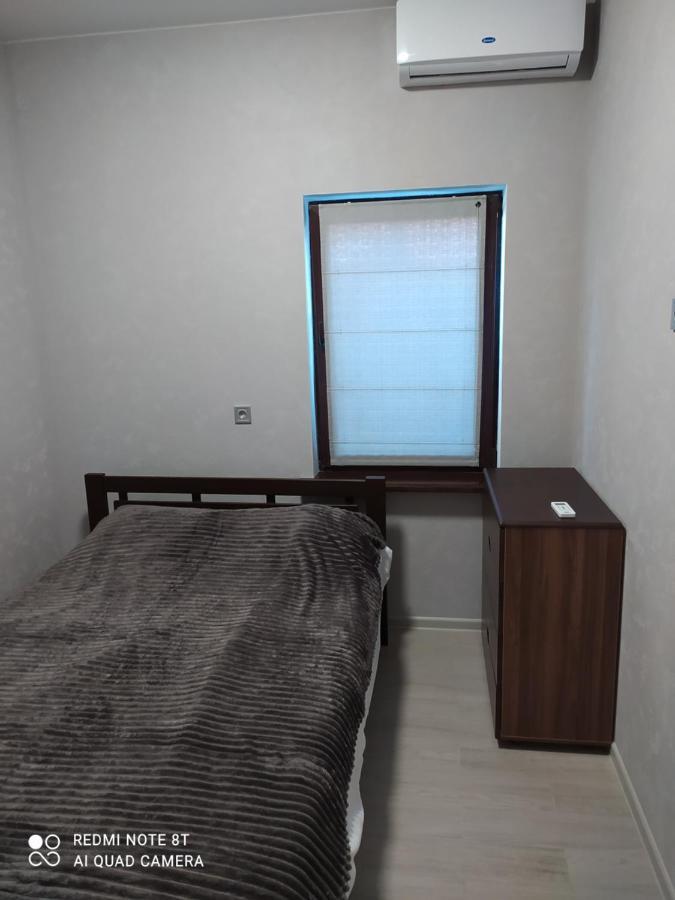 Reef Apartments Odessa Eksteriør billede