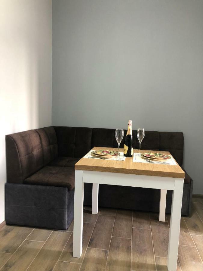 Reef Apartments Odessa Eksteriør billede
