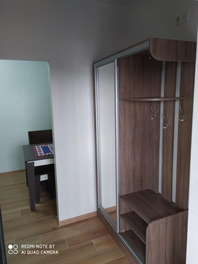 Reef Apartments Odessa Eksteriør billede