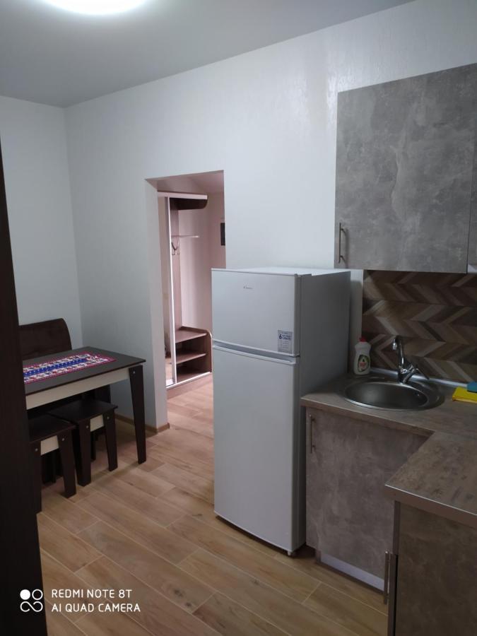 Reef Apartments Odessa Eksteriør billede